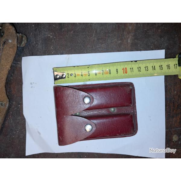 Porte chargeurs cuir