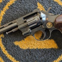 Revolver Arminius hw7s calibre 22 lr 8 coups
