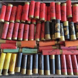 LOT  65 CARTOUCHES ANCIENNE CALIBRE 20
