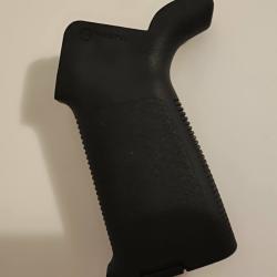 Poign&eacute;e magpul MOE M4