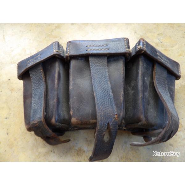 porte chargeur  mauser 98k cuir Allemand seconde guerre mondiale dat� 1942 ww2