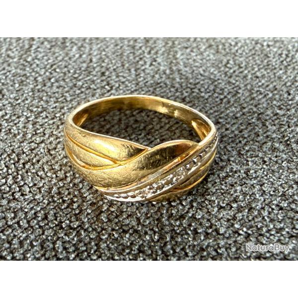 Bague or massif 18 carats - 2 diamants - taille 49