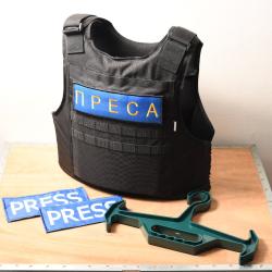 GIlet Pare balle PRESSE PRESS NIJ IV Armes de guerres utilis&eacute; en Ukraine Journaliste Photographe