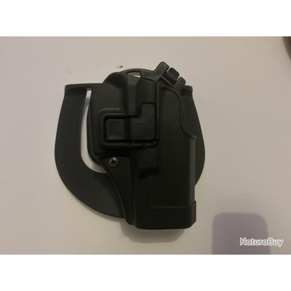 �tui  pistolet glock blackhawk