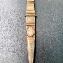 ANCIENNE RARE DECLINAISON D'UN COUTEAU TOUAREG, CIRCA 1900, TOP COLLECTION AFRIQUE