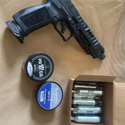 Pistolet CANIK 50 18J