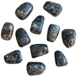 Pierre roul&eacute;e jade magn&eacute;tite - 2 &agrave; 2.5 cm - A l'unit&eacute;