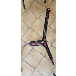 Holster tout cuir pour pistolet type western