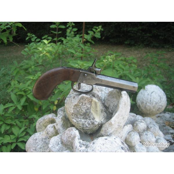 pistolet a coffre