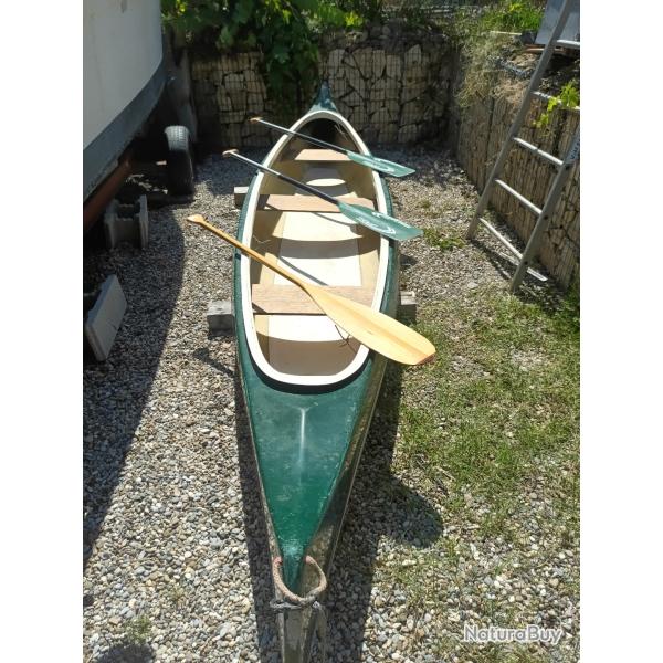 canoe canadien