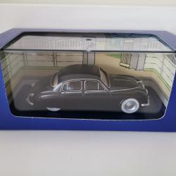 La Jaguar Mark I de Coke en Stock Tintin Moulinsart 1/43 neuve