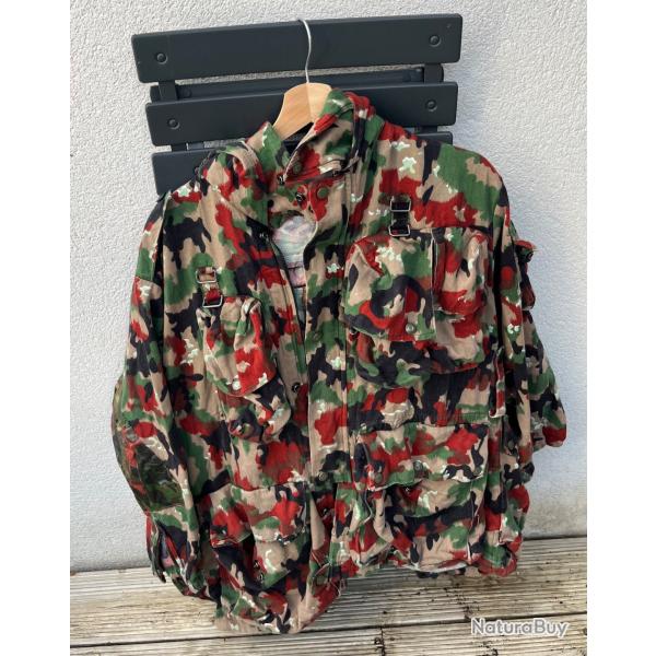 Veste de  camouflage alpenflage . Arm�e Suisse ( M70 ) . TAILLE L
