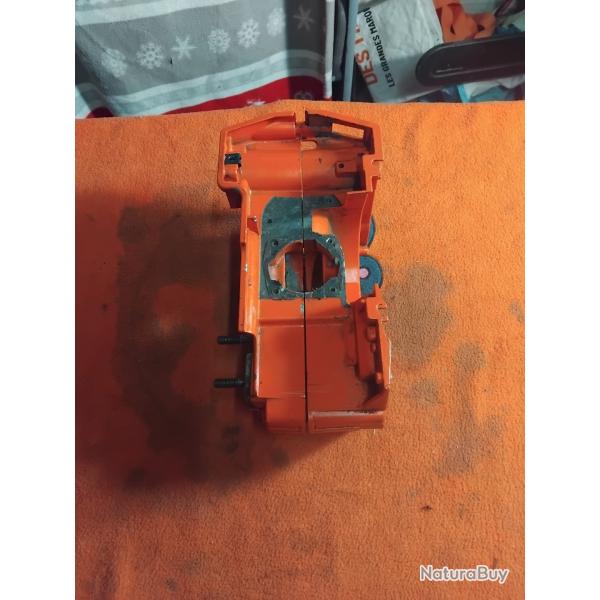 Bas moteur r�servoir tron�onneuse husqvarna 50 rancher