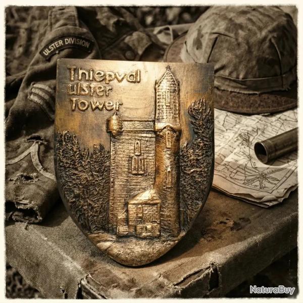 WW1 Thiepval Blason Ulster Tower 14 x 11 cm avec accroche au dos