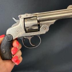 HARRINGTON RICHARDSON PREMIER 2nd MODEL 3RD VARIATION TYPE 15 cal. 32sw