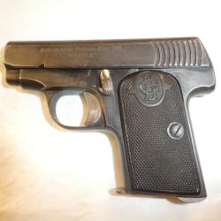pistolet "R&eacute;gina" cal 7,65