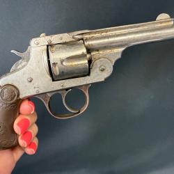 IVER JOHNSON SAFETY AUTO JAMMER 1ST MODEL cal. 38sw num&eacute;ro de s&eacute;rie 2100