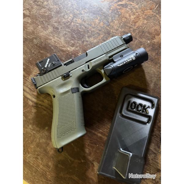 Pistolet Glock 45 Hunter Edition A-Cut filet� Combo COA + VALKYRIE PL-3R