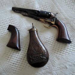 ENSEMBLE PIETTA COLT 1860 SHERIFF et sa poire a poudre