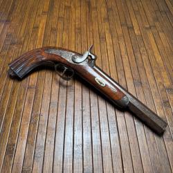 Grand pistolet de combat &agrave; percussion - canon Damas et gravure D&eacute;but XIXe si&egrave;cle