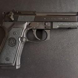 Pistolet BERETTA MOD.92FS 9 X 19