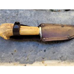 Couteau de chasse