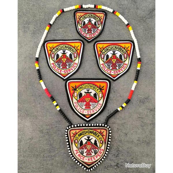 Lot ''POLICE TRIBAL ONTARIO CANADA ''