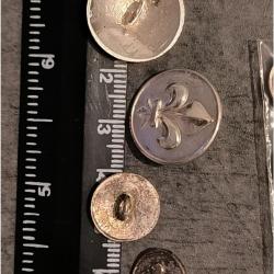 Boutons '' FLEUR DE LYS''