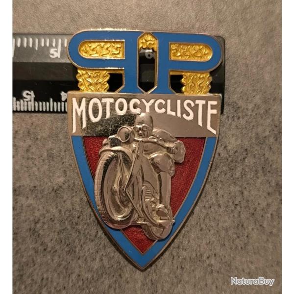 Insignes de ''POLICE FRANCE et MEXIQUE ''