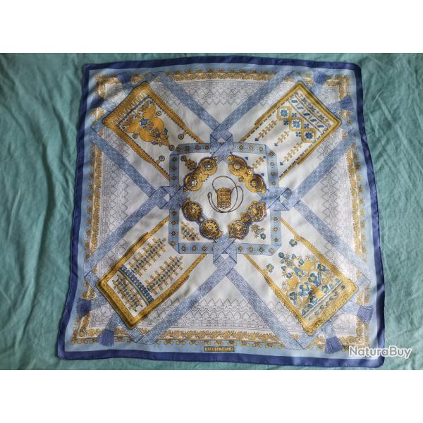 Carr� soie Herm�s Paris vintage par Julie Abadie 1982