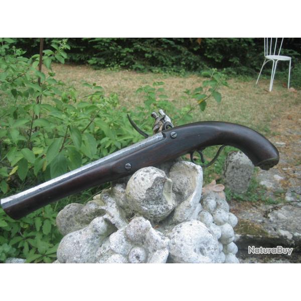 tr�s grand ( 43 cm ) pistolet a silex, origine probable europe de l'est