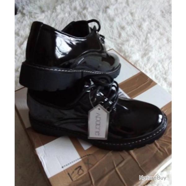 Chaussures femme '' US NAVY ''