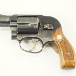 revolver smith&wesson m38  hammerless airweight 38sp