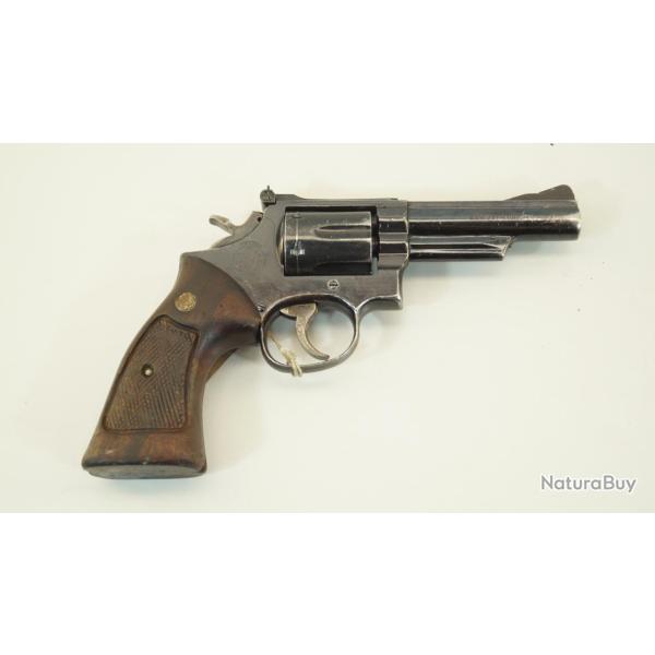 Revolver Smith &amp; Wesson 19 357 mag
