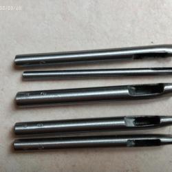 Jeu de 5 emporte pi&egrave;ces 1.5 &agrave; 9mm ovales acier inox pour cuir NEUFS