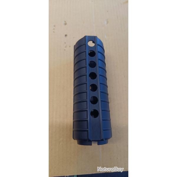 garde main M4 AR15 (mag1)