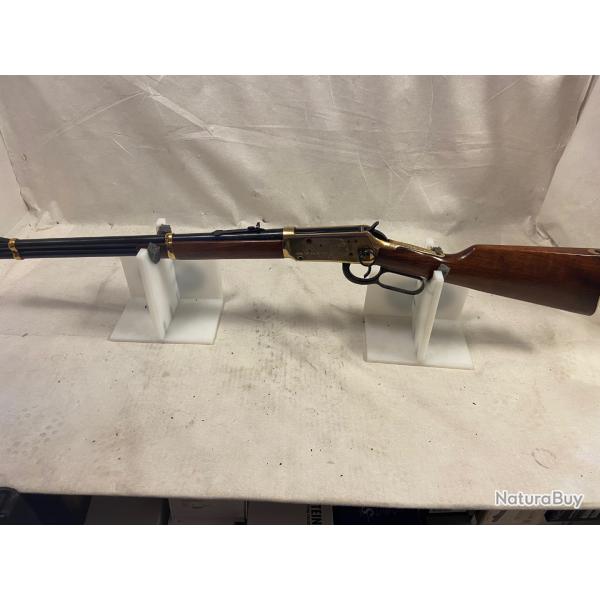 Carabine a levier sous garde Winchester mod 94 comm�morative bataille Little Big Horn cal 44-40
