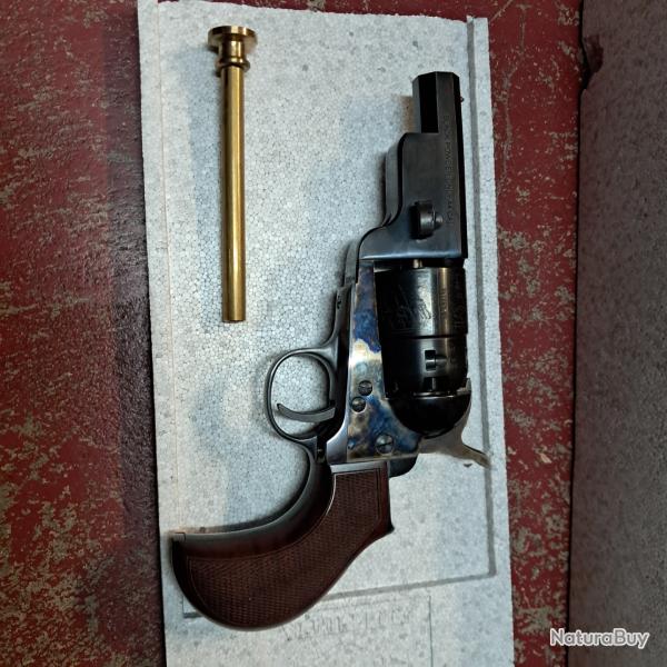 "REVOLVERS � POUDRE NOIRE PIETTA 1851 NAVY YANK SNUBNOSE"