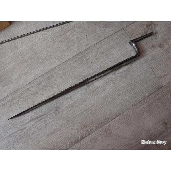 Ba�onnette AMSLER MILBANK Suisse ou carabine f�d�rale 1851 Suisse