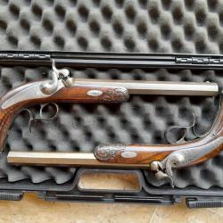 PAIRE DE PISTOLETS DE DUEL SIGNES AURY A SAINT ETIENNE.