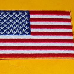 TISSU PATCH : DRAPEAU DES ETATS UNIS D'AMERIQUE&nbsp;&nbsp;, LONGUEUR 8 CM  , BON ETAT VOIR PHOTOS . POUR TOUT