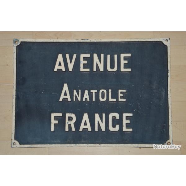 PLAQUE DE L'AVENUE ANATOLE FRANCE- FONTE D'ALUMINIUM-URBANISME ANNES 1940/1950
