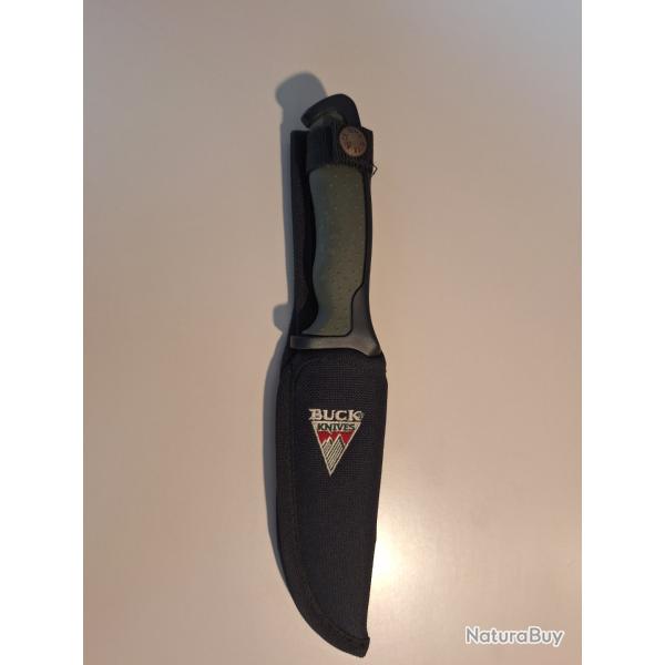 Buck 650 Nighthawk 1997 lame serrated edge RARE