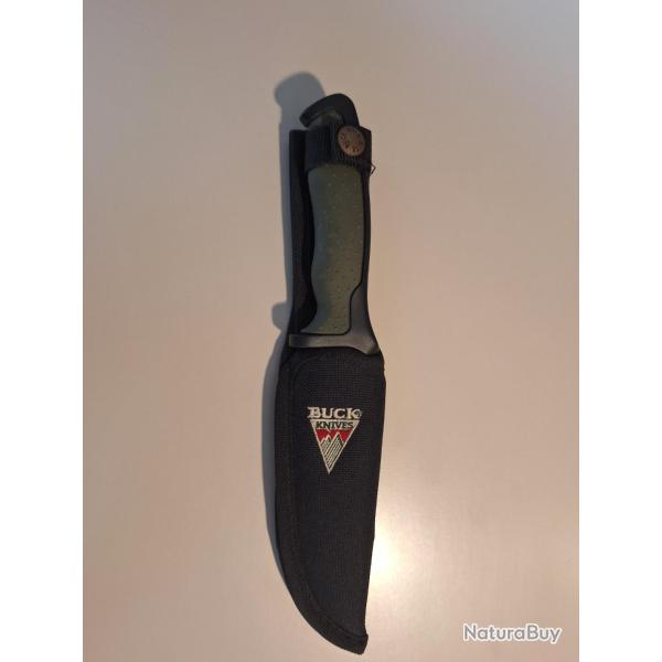 Buck 650 Nighthawk 1997 lame serrated edge RARE