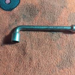 Cl&eacute; &agrave; pipe de 11