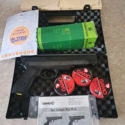Pack pr&ecirc;t &agrave; tirerPistolet Gamo PR45 excellent &eacute;tat Cibles et 10 bo&icirc;tes de pb