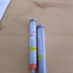 2 MUNITIONS POUR JPX 4  IRRITANTE PLUS FOORT QUE LE GAZ LACRYMOGENE  VALIDE 2030