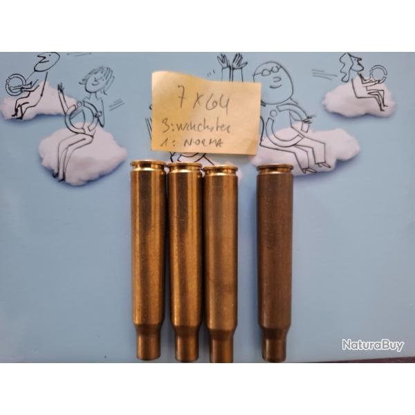 1 LOT de 4 DOUILLES 7 x 64  ( pour rechargement )