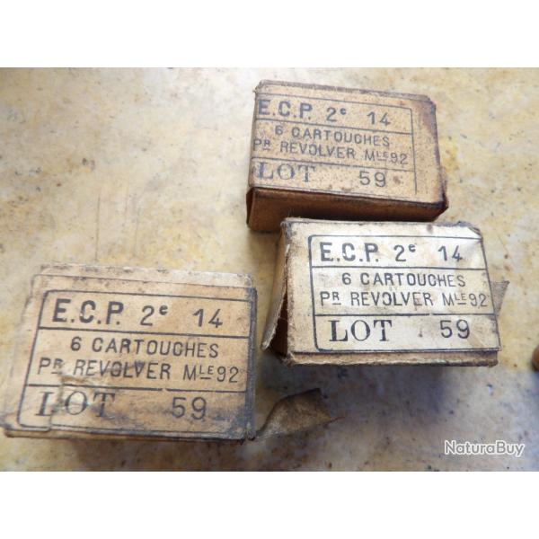 1 paquet revolver 8mm neutralis�es mod 92 8mm92 poussi�reux sale 8 mm dat� 1914 ww1 ou r�emploi ww2