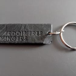 Porte cl&eacute;s &laquo; ARDOISIERES D'ANGERS &raquo; 65 mm x 22 mm - Ardoise v&eacute;ritable